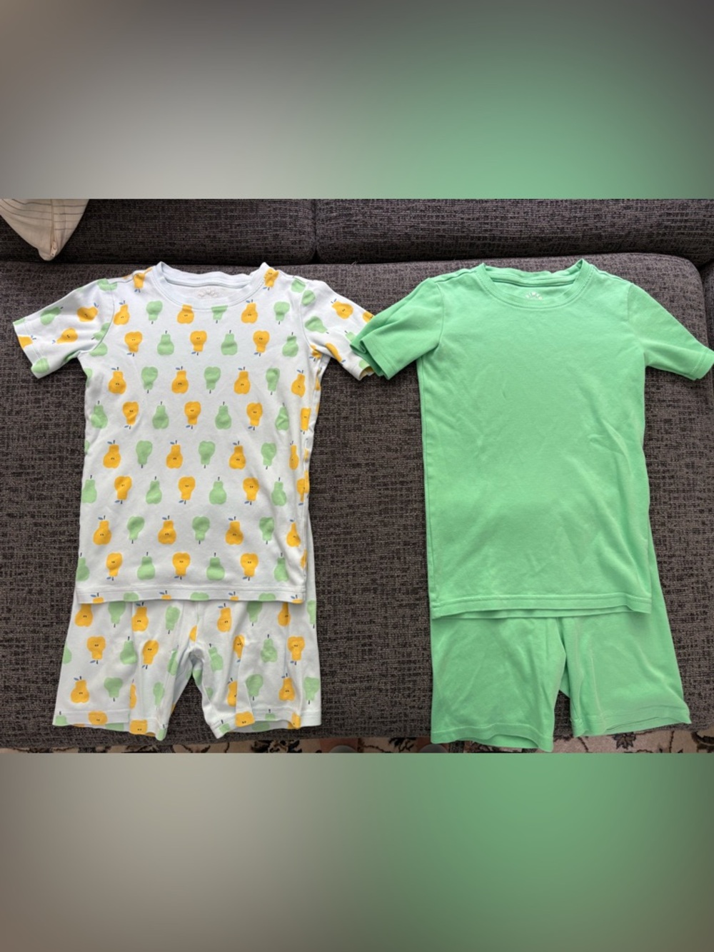 Primary Kids Short Sleeve Green + Pear Pajama Sets size 10